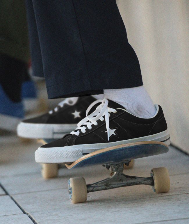 converse skateboard